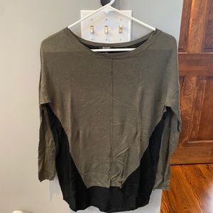 High low color block sweater